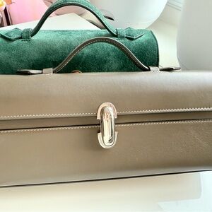 SAVETTE slim pochette army green